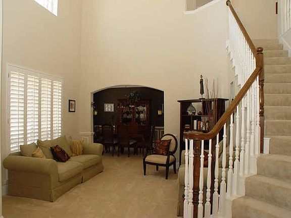 3rd image of 3301 Barkwood Ln