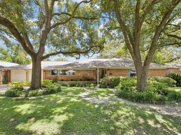 1702 Cranway Dr, Houston, TX 77055