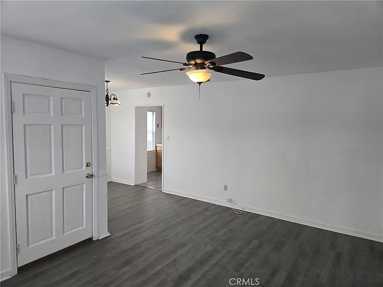 8192 Franklin St — Photo 11