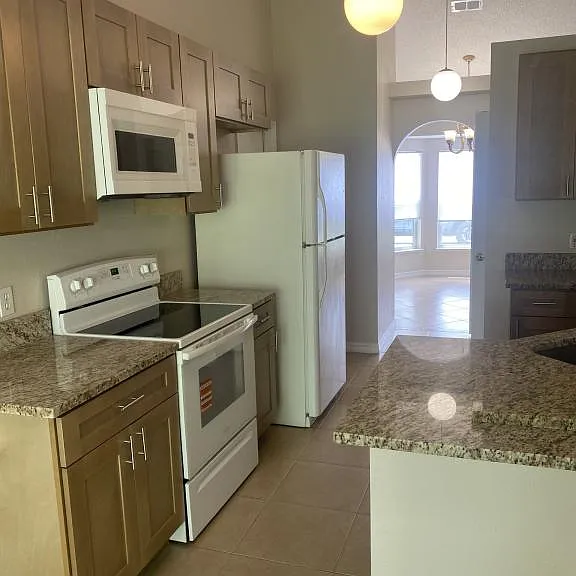 305 Chiquita Ct — Photo 7