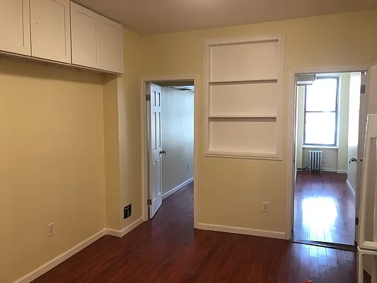 Rented by Oxford Property Group | media 7