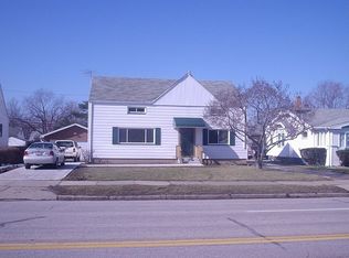 1464 E 222nd St, Euclid, OH 44117