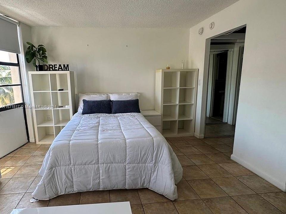 1st image of 710 Washington Ave APT 423