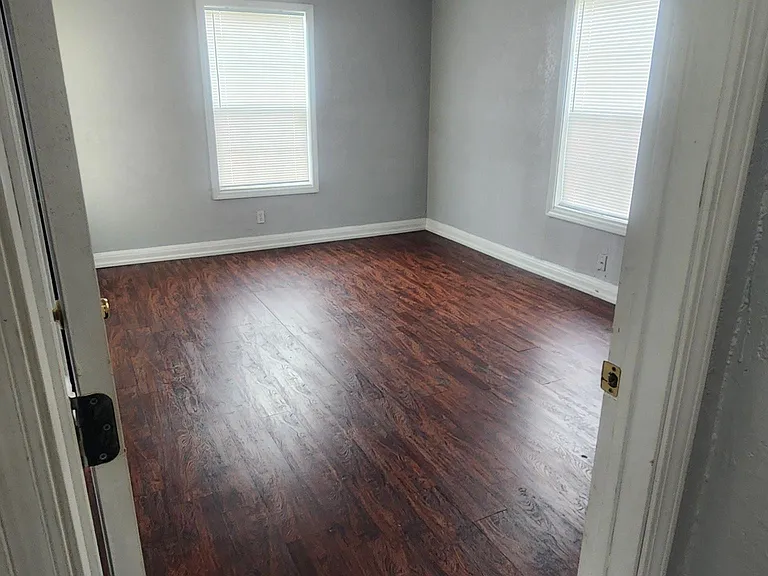 133 E Vanderbilt Dr — Photo 12
