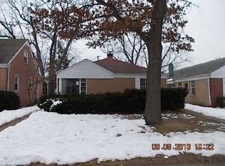 7433 Kostner Ave, Skokie, IL