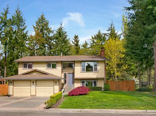11732 SE 92nd St, Newcastle, WA 98056