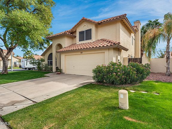2nd image of 3801 S Acacia Ct