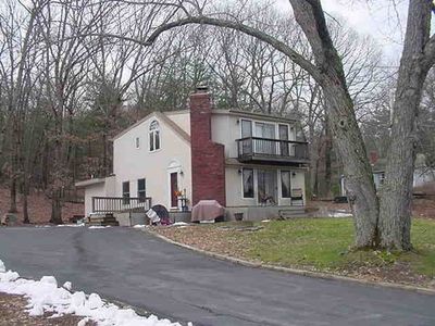 90 Log Rd, Smithfield, RI, 02917