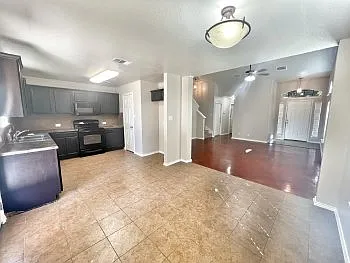 655 Tom Kemp Dr — Photo 5