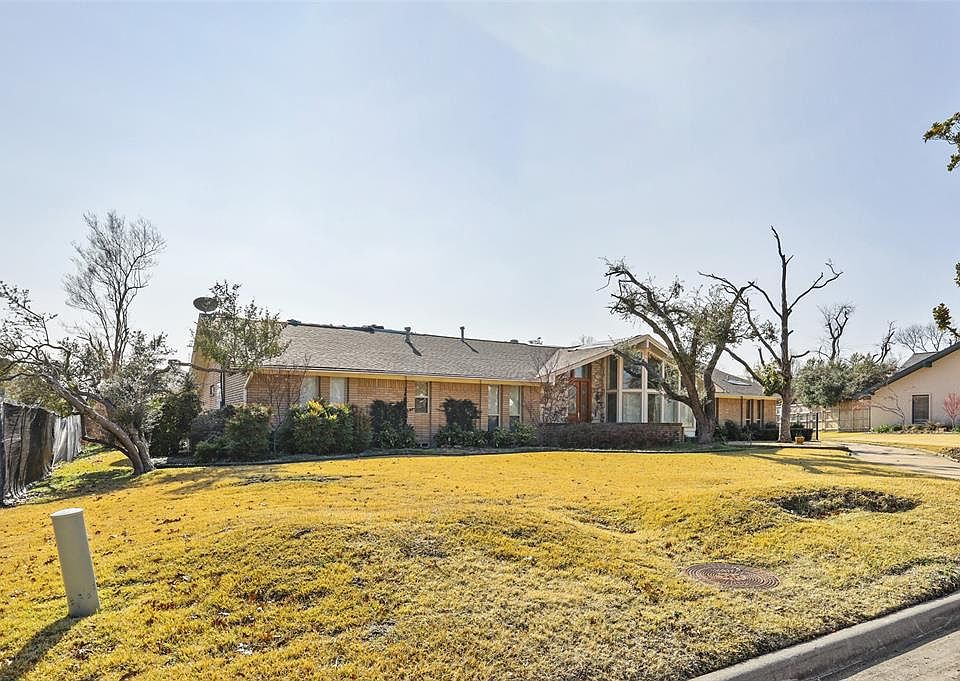 1st image of 10204 Woodford Dr Lot 7