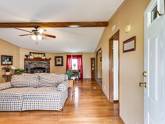 4th image of 8390 Old Highway 43