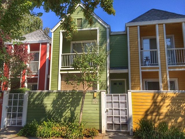 2nd image of 1521 15th St APT 18