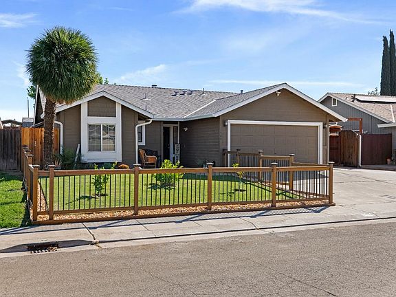2nd image of 15564 Zalman Ln