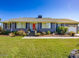 209 Rochelle Dr, Morehead City, NC 28557