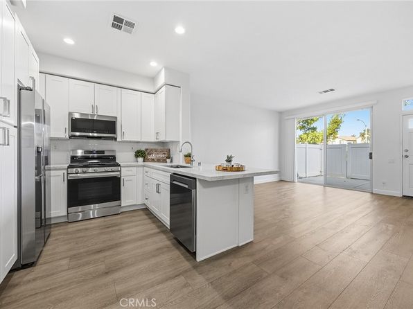 876 S Yellowstone Way