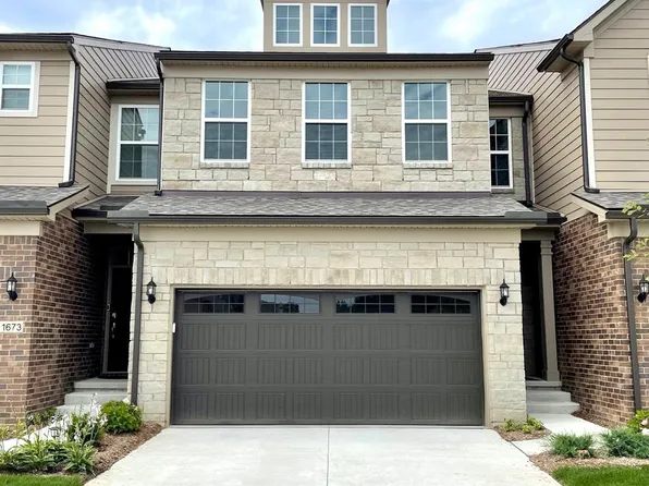 1361 Addison Cir, Walled Lake, MI 48390