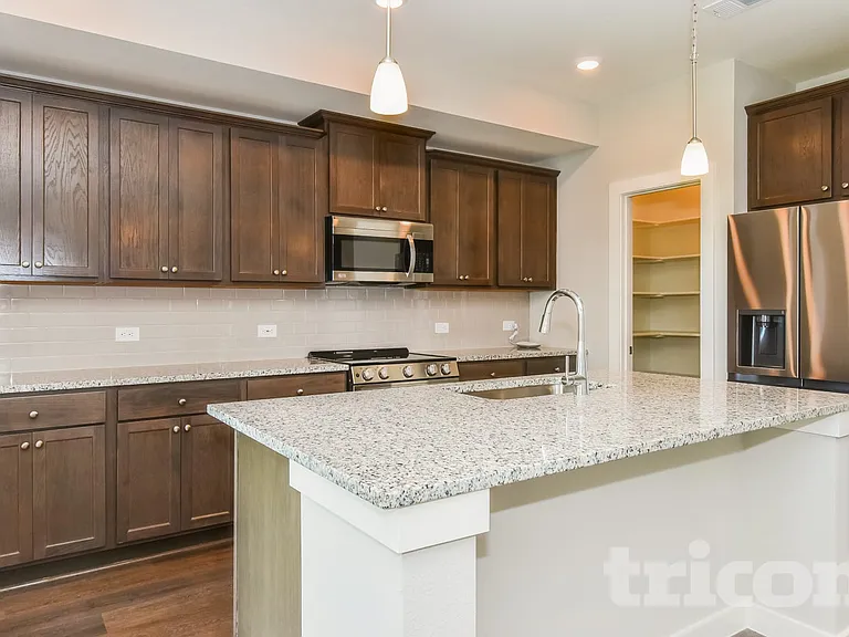 2524 Perkinsview Pl — Photo 3
