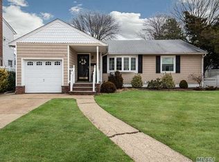 693 Center Rd, East Meadow, NY 11554