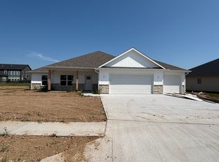 6399 Yellowstone Dr, Ashland, MO 65010