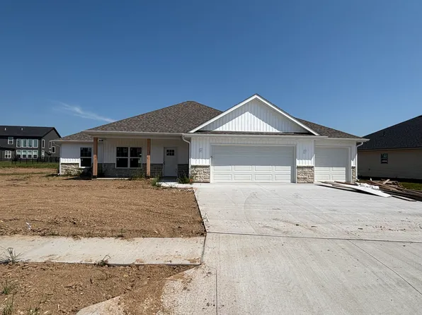 6399 Yellowstone Dr, Ashland, MO 65010