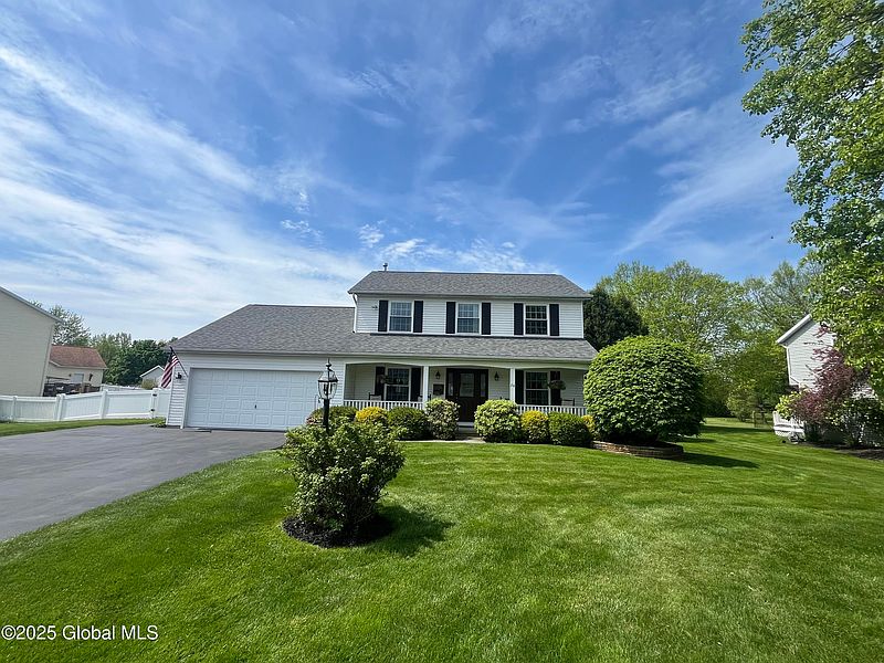 2nd image of 28 Copperfield Drive