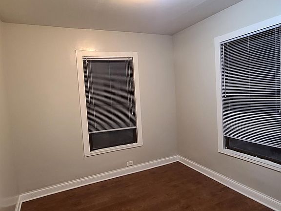 4th image of 4352 N Ashland Ave