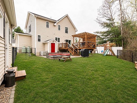 5th image of 31 Rangeway Drive