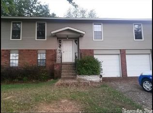 1313 Country Club Rd, North Little Rock, AR 72120