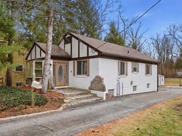 5965 Wayside Ave, Cincinnati, OH 45230