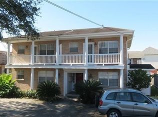 318 Ridgelake Dr #1, Metairie, LA 70001