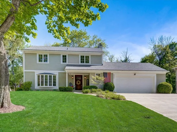 4521 Briarwood Dr, Indianapolis, IN 46250