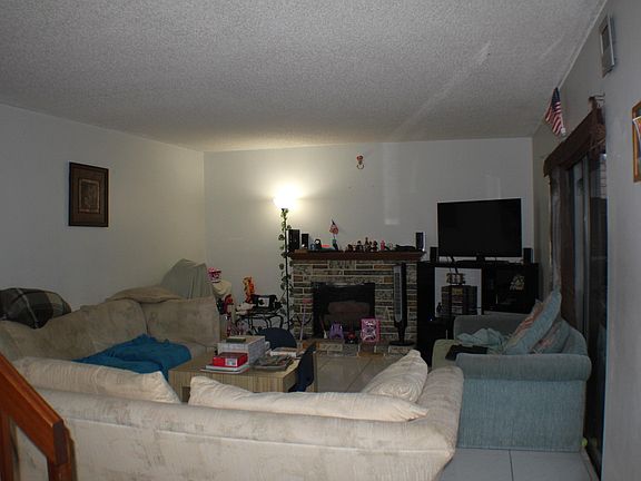 5th image of 2429 Caroma Ln