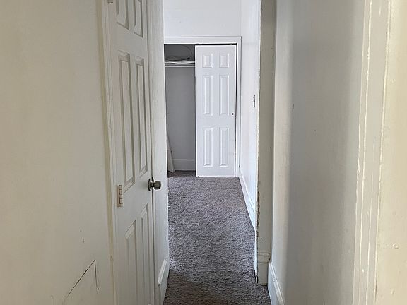 5th image of 3618 N 19th St Floor 2
