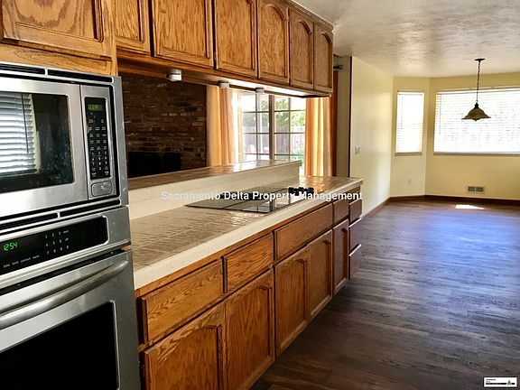 4th image of 7751 Dutra Bend Dr
