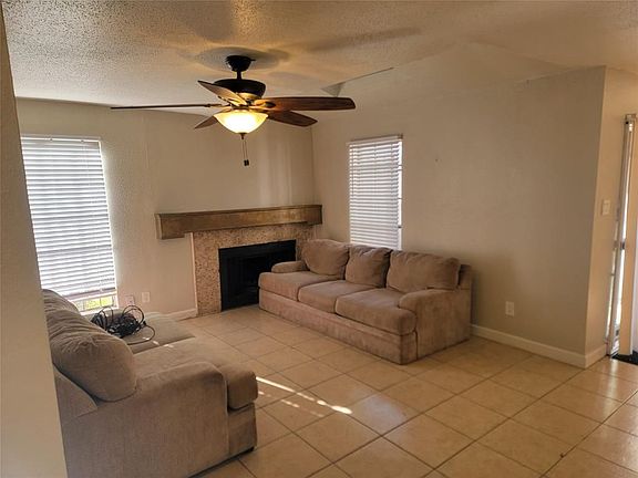 3rd image of 8901 S Braeswood Blvd APT 107