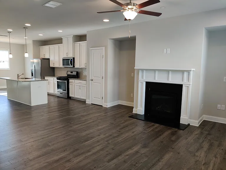 7 Saint Romain Way — Photo 16