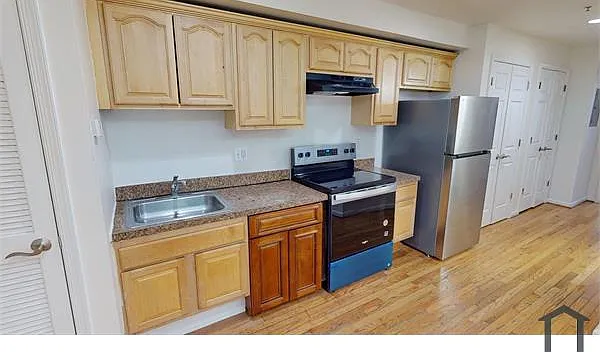 1273 Meigs Pl NE #1