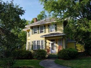 E 41st St, Savannah, GA 31401