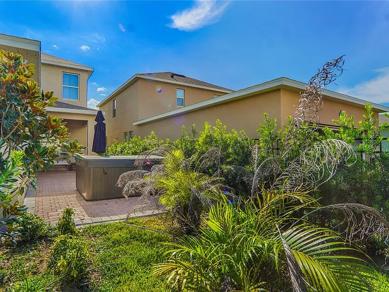11169 Sound Shore Dr — Photo 7