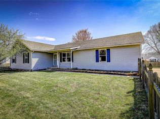 9934 Tad St, Lebanon, IL 62254