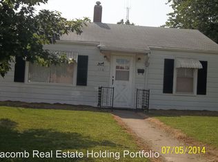110 N Ward St, Macomb, IL 61455