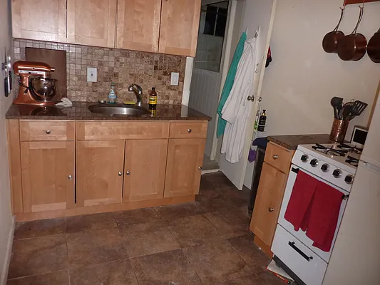 Rented by Geoffrey Stevens Realty | media 20