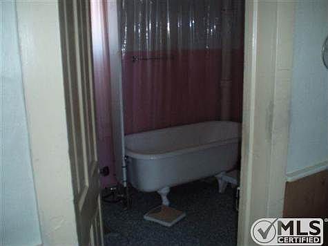 2nd image of 343 W Baraga Ave