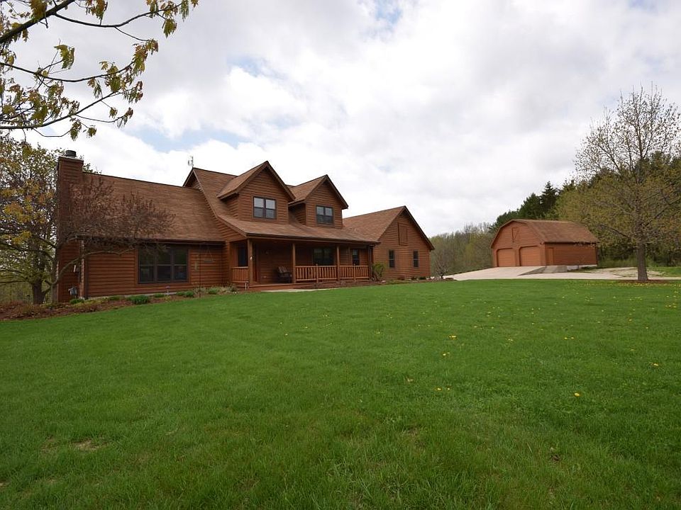 2nd image of 6021 Hilldale Dr