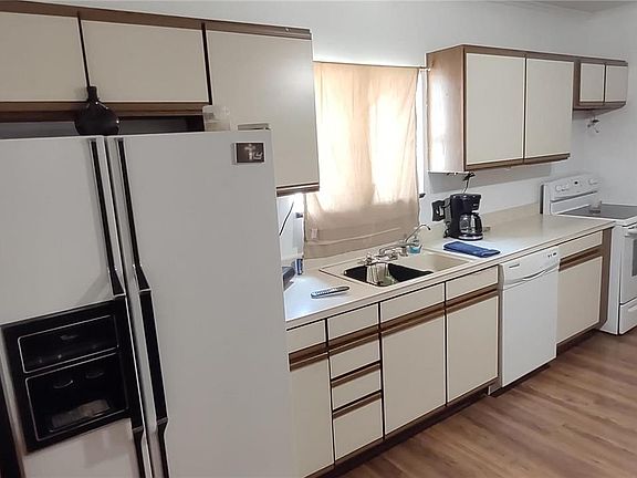 5th image of 10326 Maddox Pl