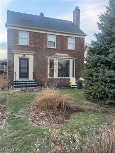19131 S Lake Shore Blvd, Euclid, OH, 44119
