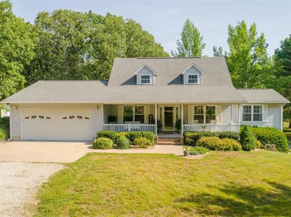 3027 Oak Haven Ln, Bourbon, MO 65441