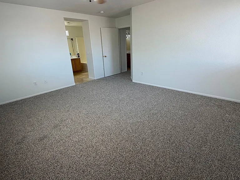 2424 Predera Ave — Photo 29