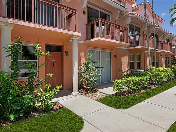 2nd image of 2022 Alta Meadows Ln APT 611