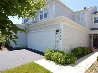 2906 Falling Waters Dr, Lindenhurst, IL 60046